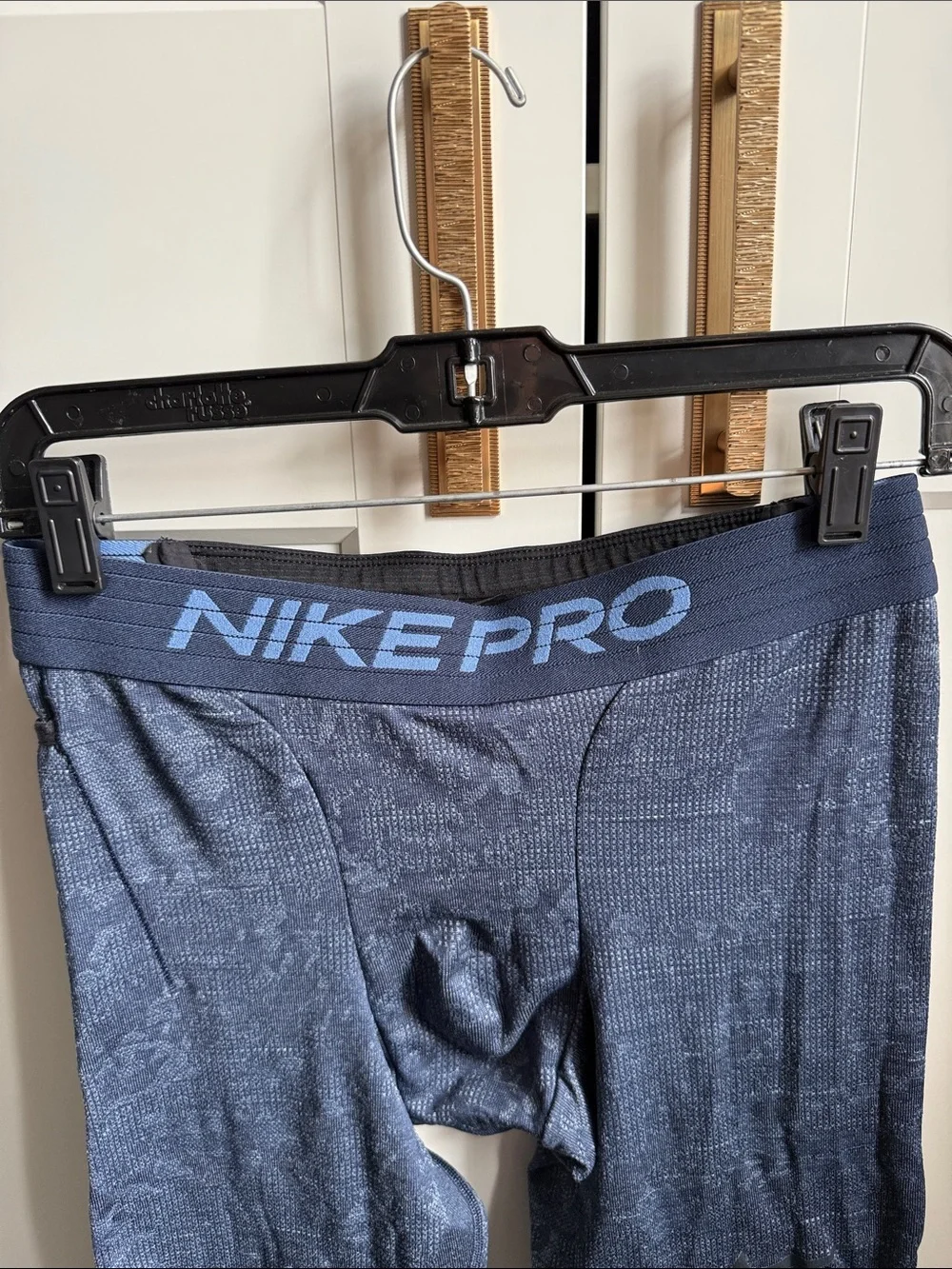 Nike Pro Compression Base Layer Tights in Navy Blue Large